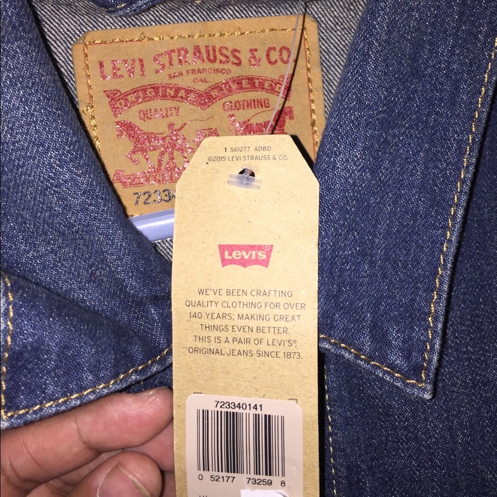 Levi’s trucker jacket